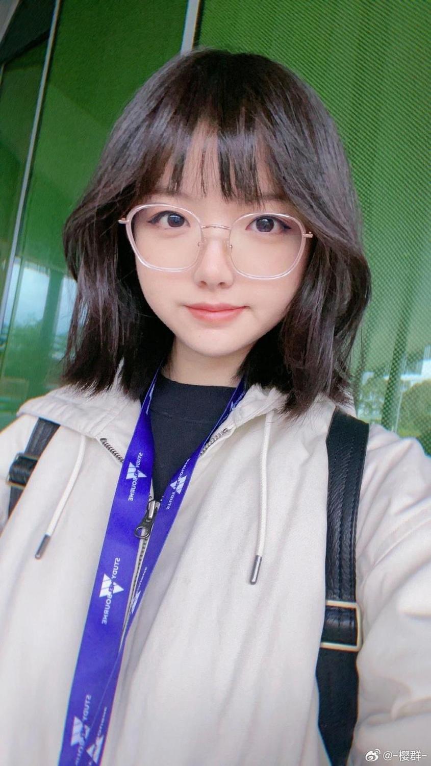 花留karu是樱群吗?美图中传递出她的才华与自信 - 东妃桂