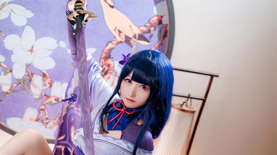 kuuko w原神cos，带你领略炫酷套装
