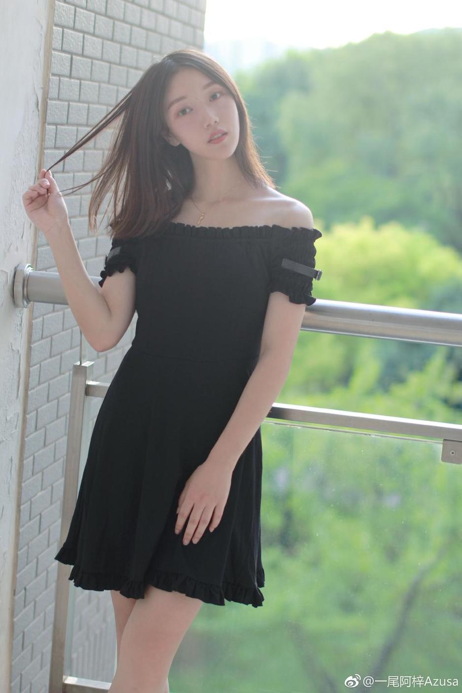 一尾阿梓几个人的照片，原图欣赏，更有美感体验