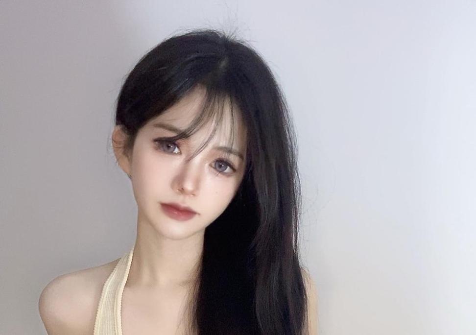 微博倦倦喵免费图集：宅男女神cos合集