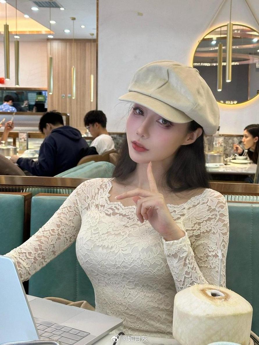 如月灰凝光图包分享，精彩一览