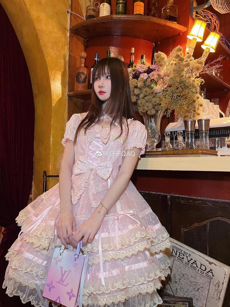 妖君白研COS美图图包，完美再现作品角色