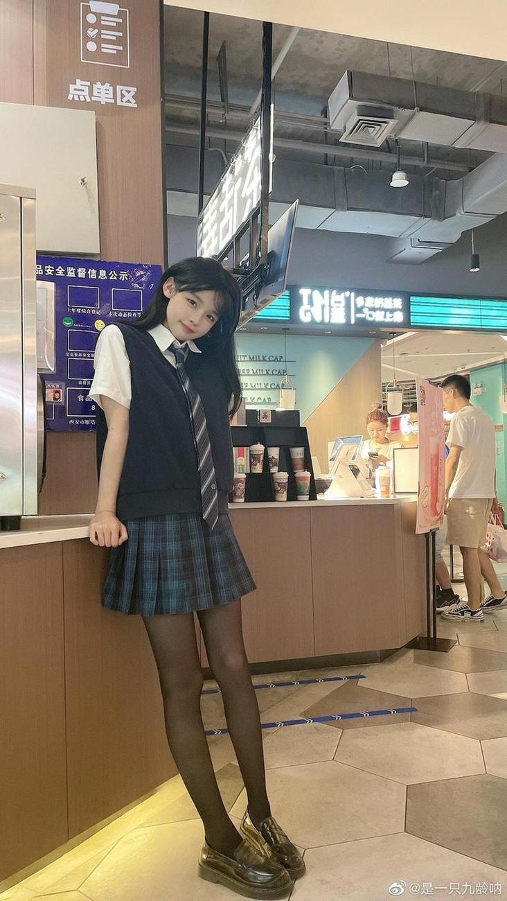这个coser教你如何cos出是一只九龄的男友是谁的绝妙技巧