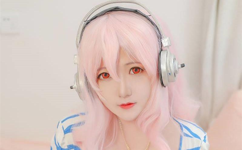 是粗粗也是姐姐的cos作品集