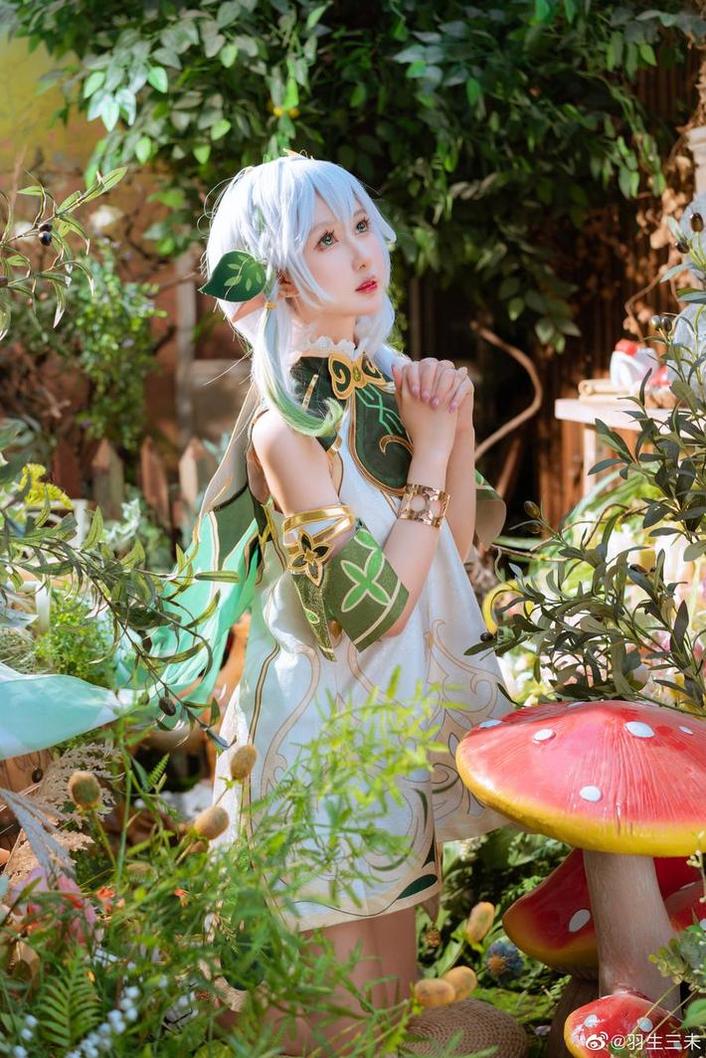 羽生三未原神cos：精美图片赏识