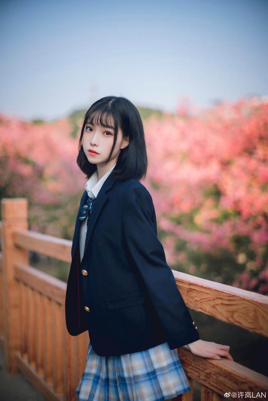 探寻cos美少女许岚lan的原图之美！