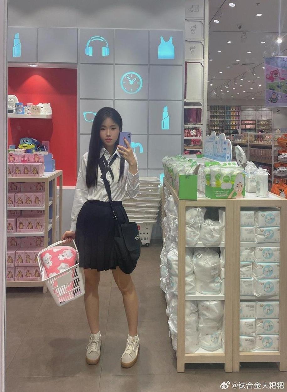 钛合金titi画中仙高端：现场摄影的超赞美图