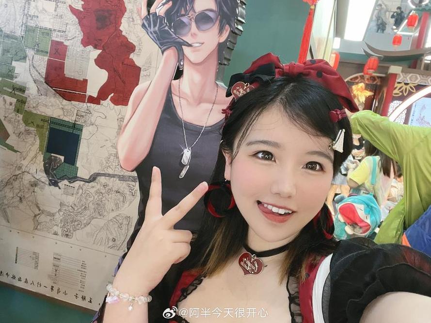 阿半今天很开心碧蓝航线：合集来袭，精选最适合你的图