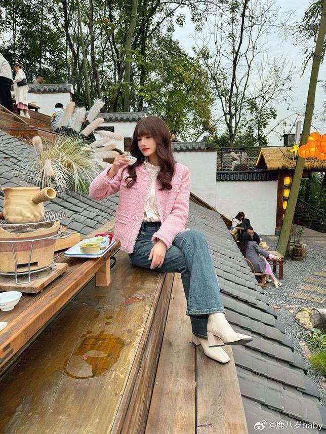 鹿八岁baby云溪欲展示全新的cos作品，让你见识她的全新造型